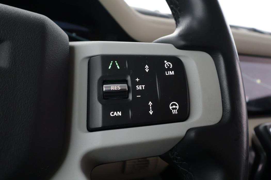 LAND ROVER Defender 2022