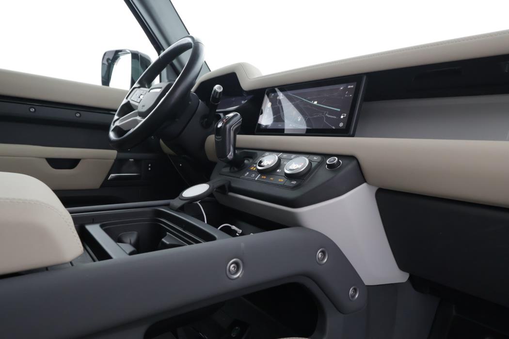 LAND ROVER Defender 2022