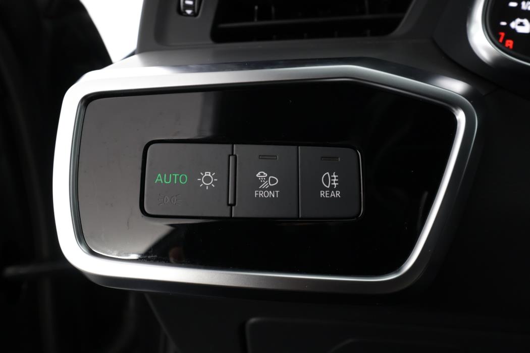 AUDI A6 2021