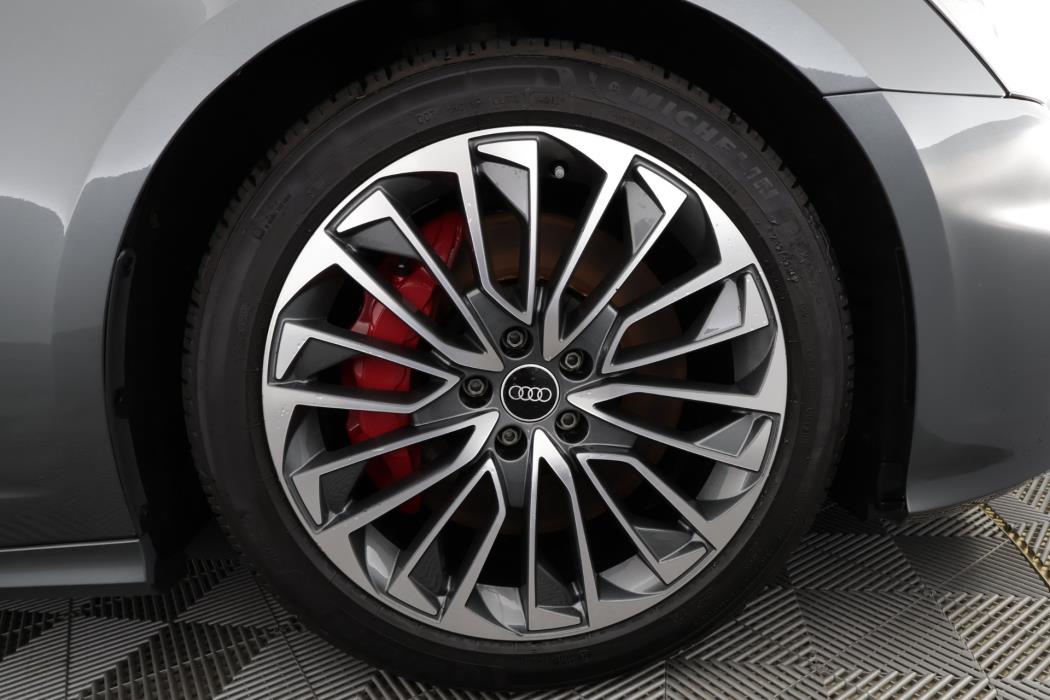 AUDI A6 2021