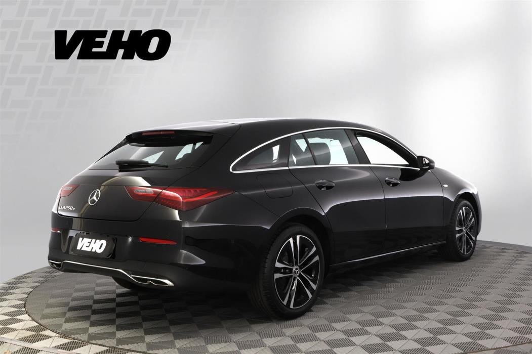 Mercedes-Benz CLA 2025