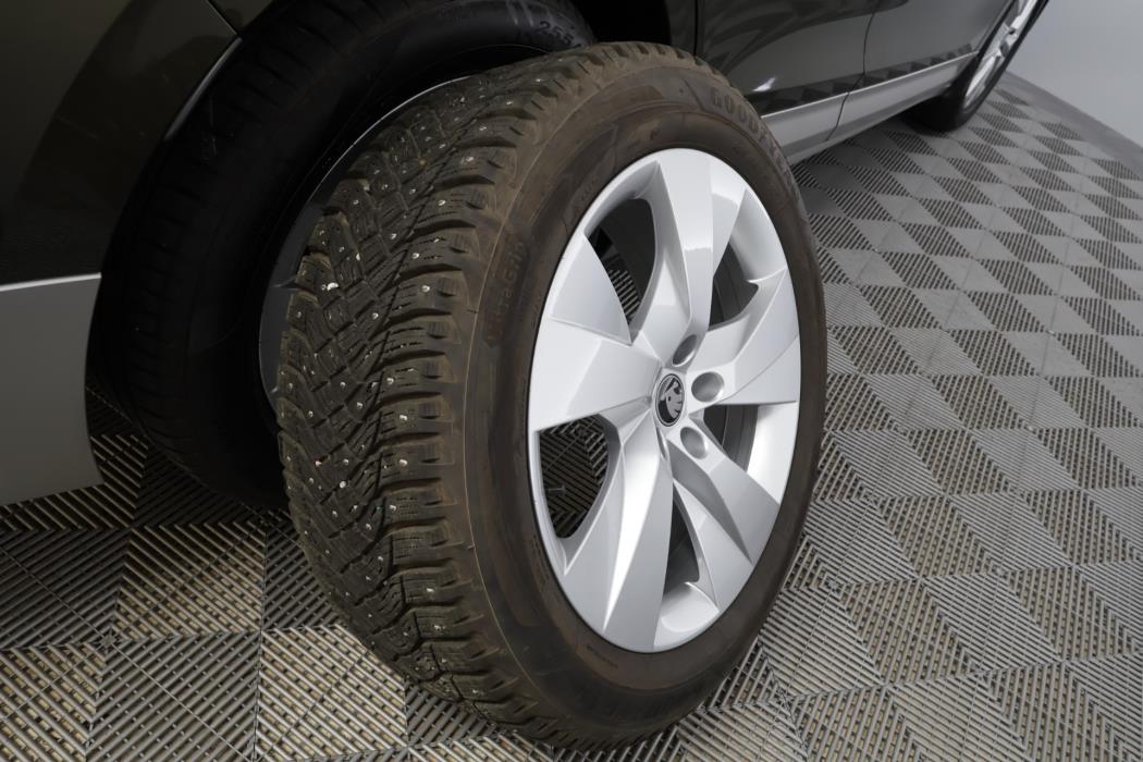 Skoda Enyaq 2025