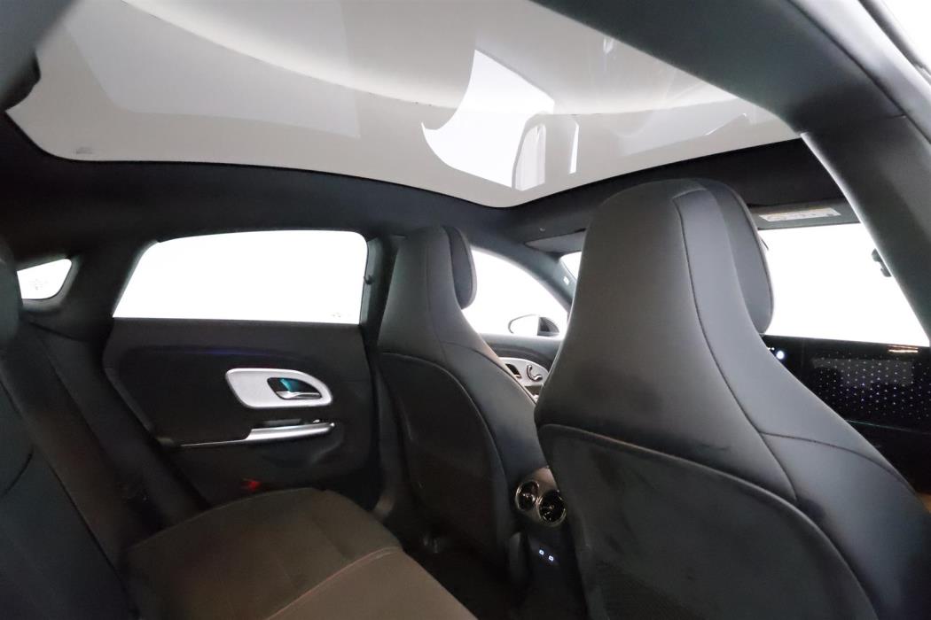 Mercedes-Benz CLA 2025