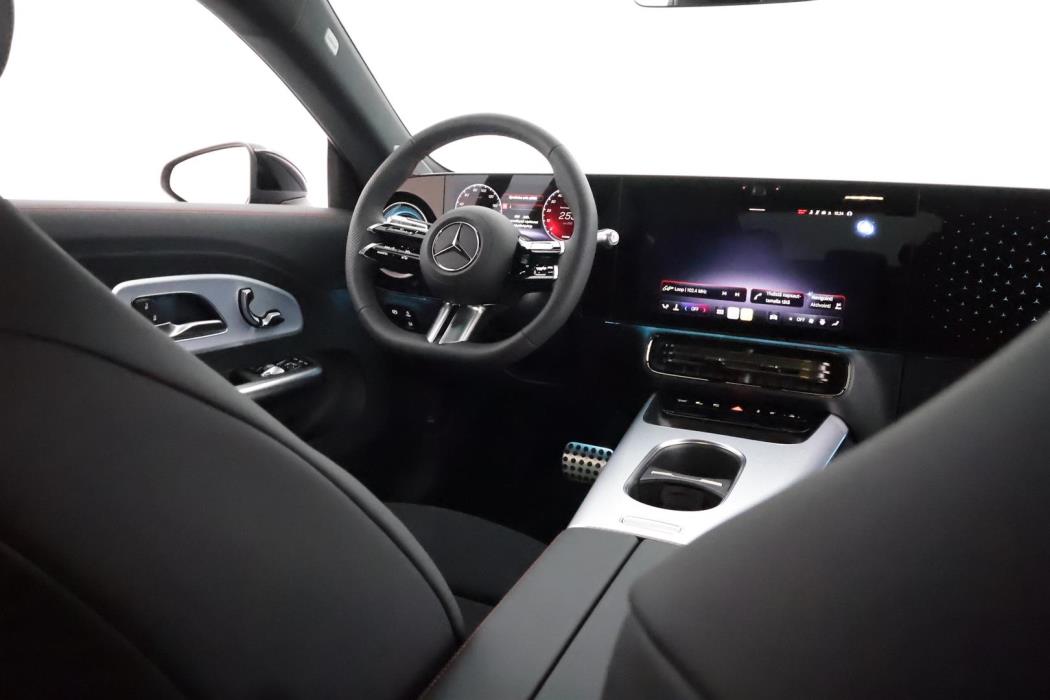 Mercedes-Benz CLA 2025