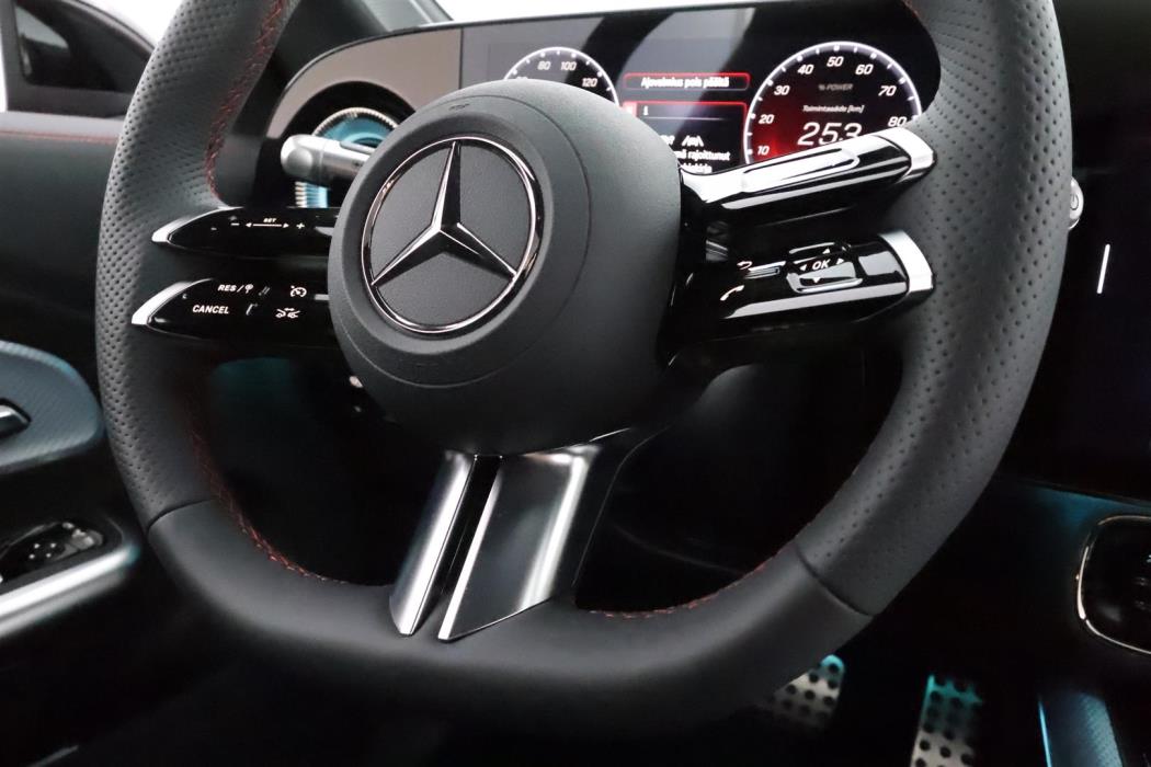 Mercedes-Benz CLA 2025