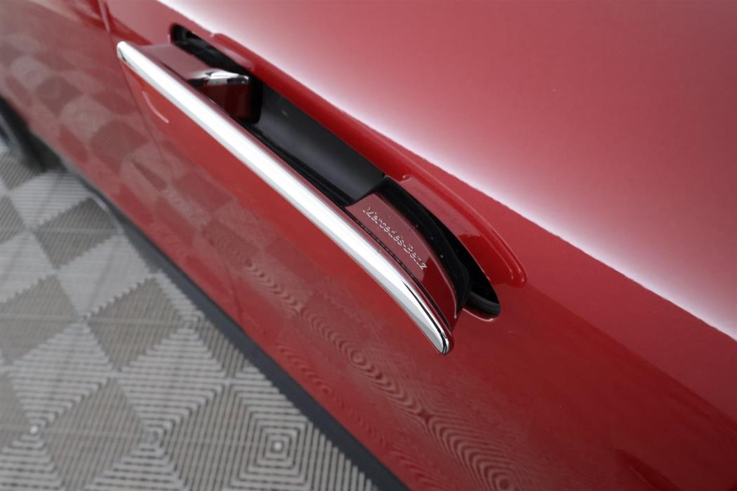 Mercedes-Benz CLA 2025