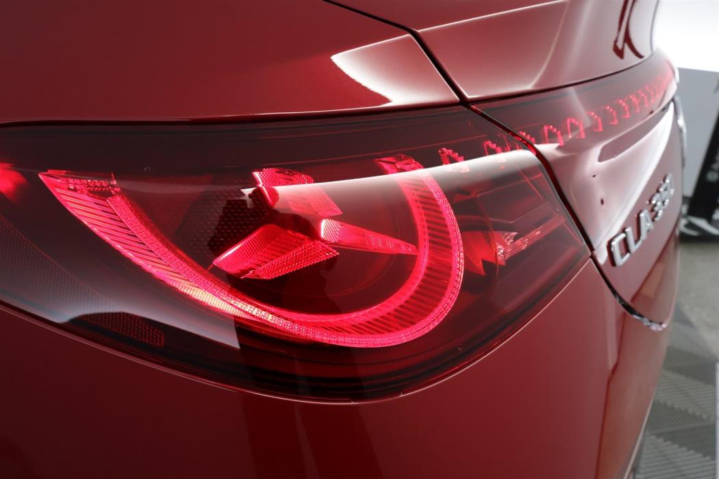 Mercedes-Benz CLA 2025