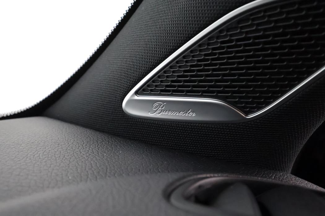 Mercedes-Benz EQB 2025