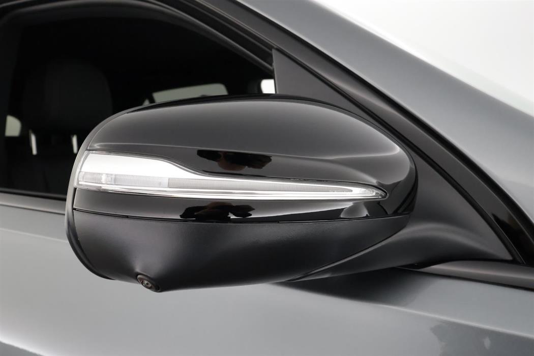 Mercedes-Benz GLE 2025