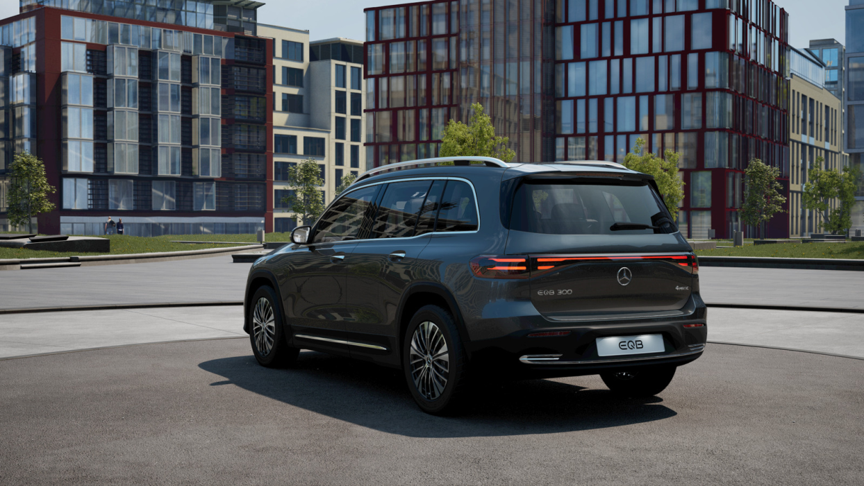Mercedes-Benz EQB 2025