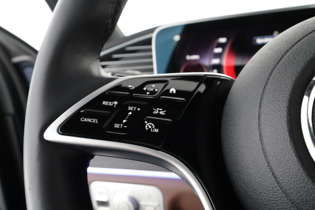 Mercedes-Benz GLE 2025