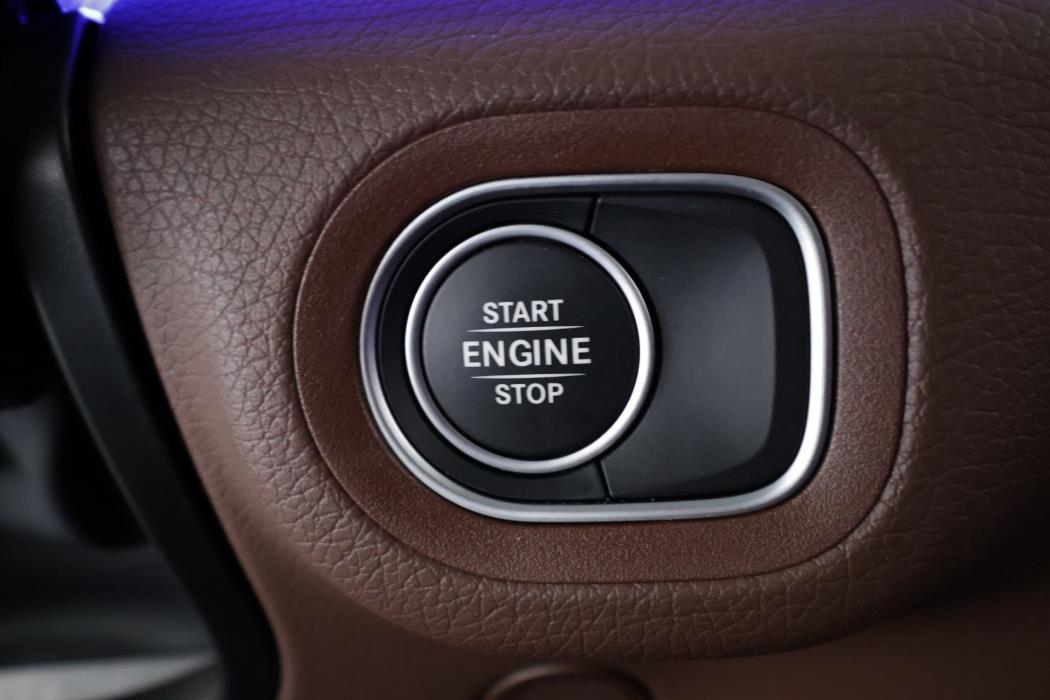Mercedes-Benz GLE 2025