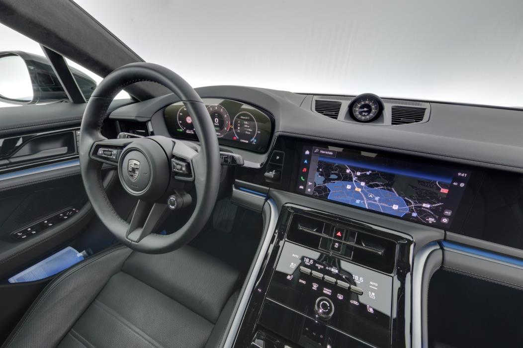 Porsche Panamera 2025