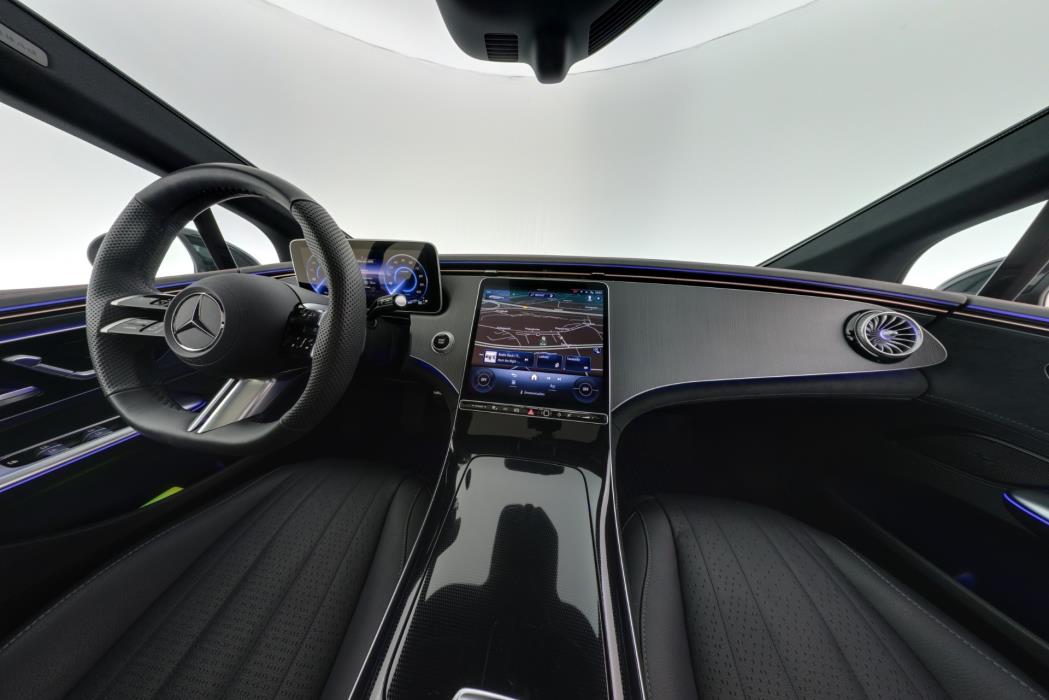 Mercedes-Benz EQE 2025