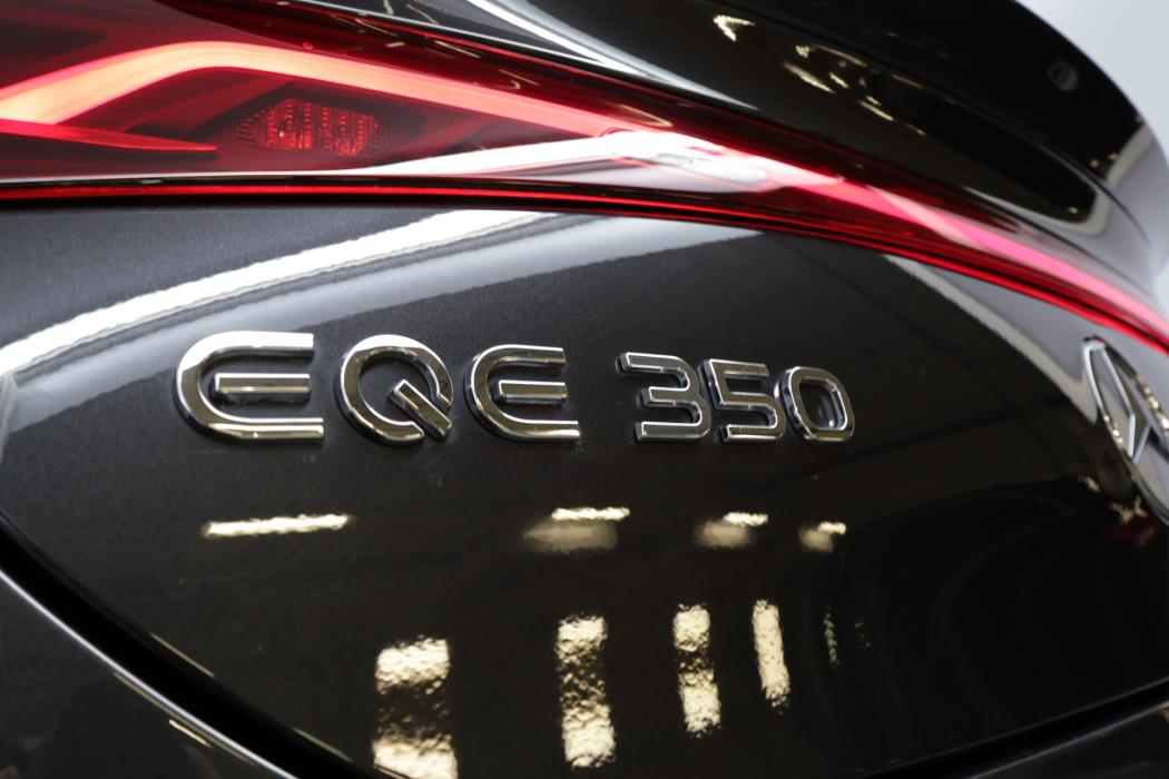 Mercedes-Benz EQE 2025