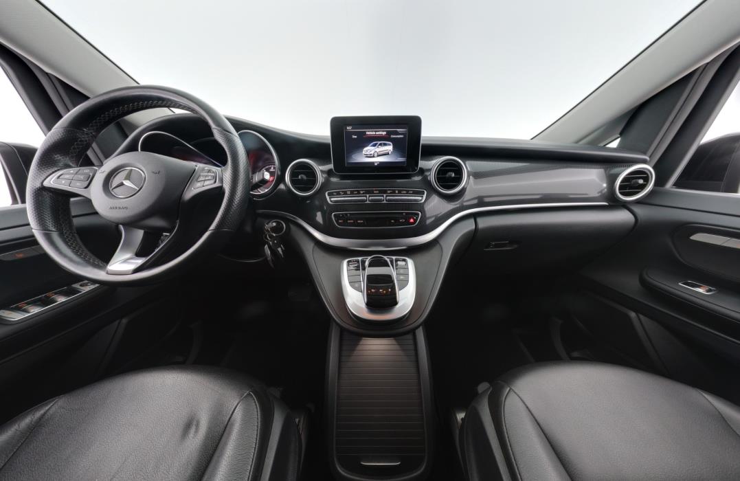 MERCEDES-BENZ V 2018