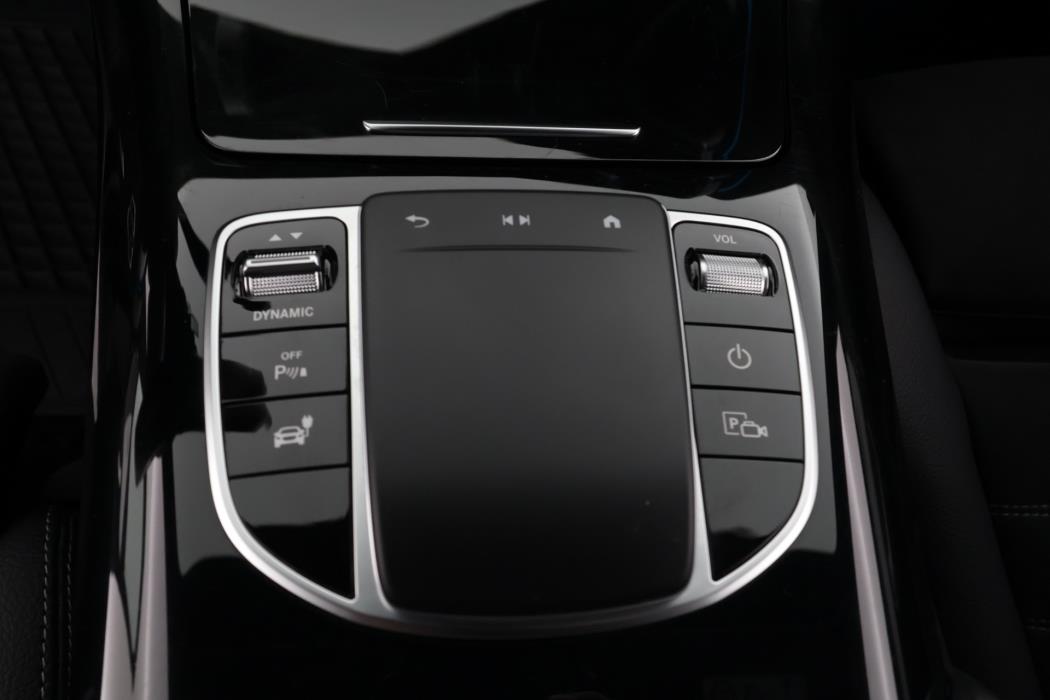 Mercedes-Benz EQC 2021