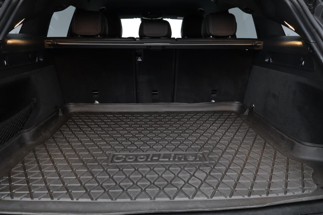 Mercedes-Benz EQC 2021