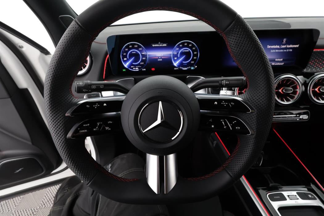 Mercedes-Benz EQB 2025