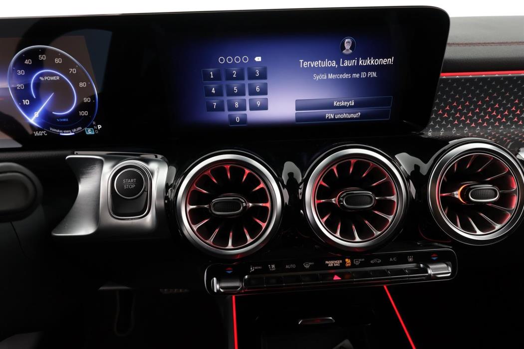 Mercedes-Benz EQB 2025