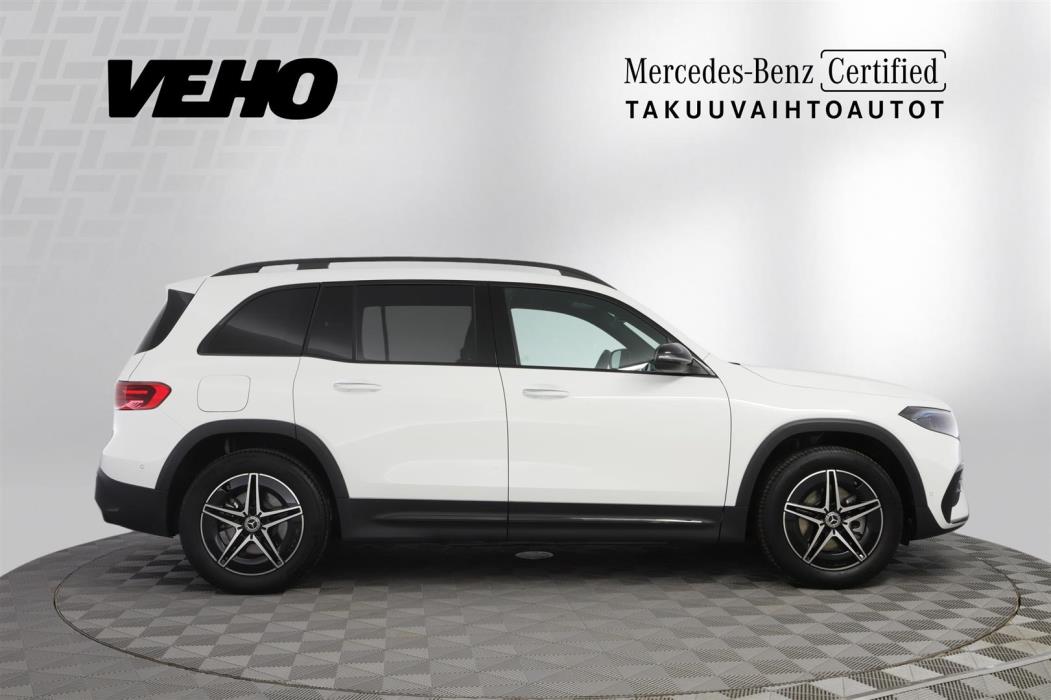 Mercedes-Benz EQB 2025