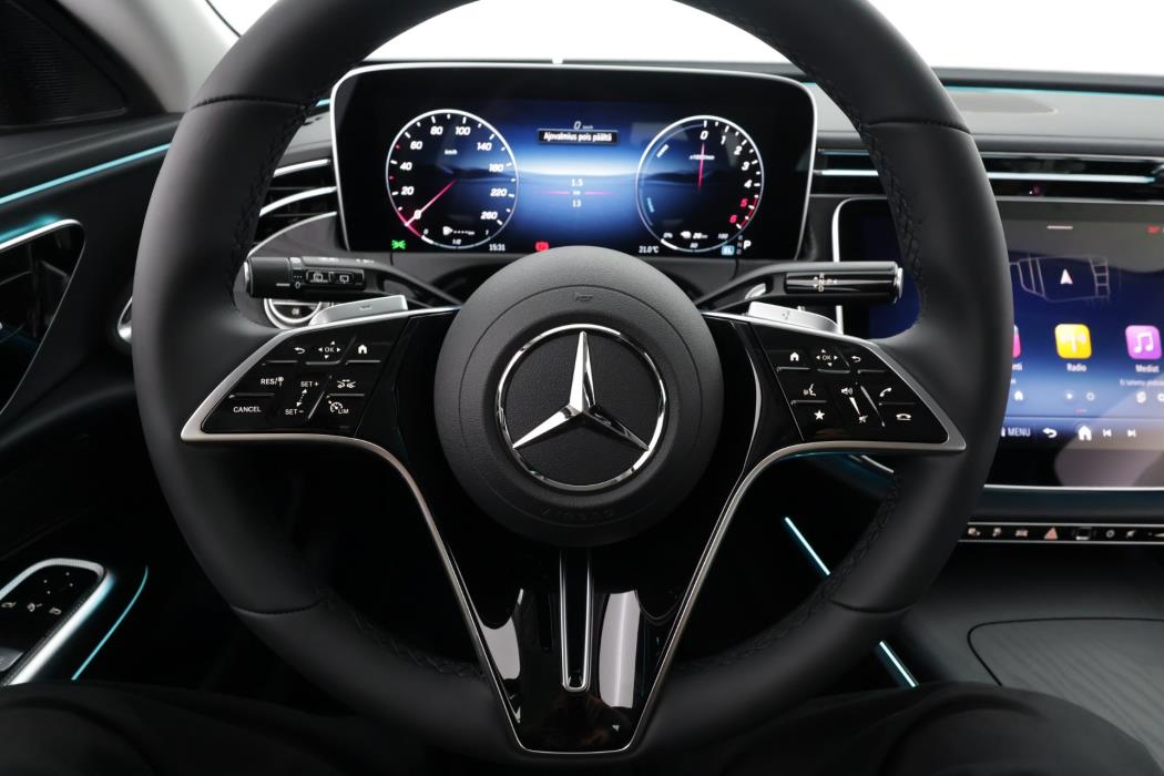 Mercedes-Benz E 2026
