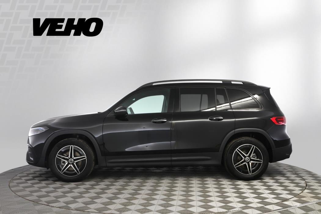 Mercedes-Benz EQB 2025