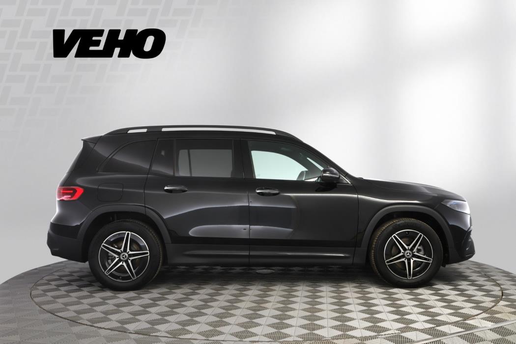 Mercedes-Benz EQB 2025