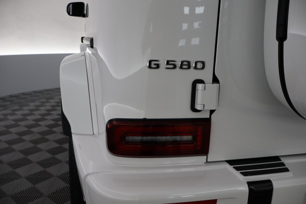 Mercedes-Benz G 2024