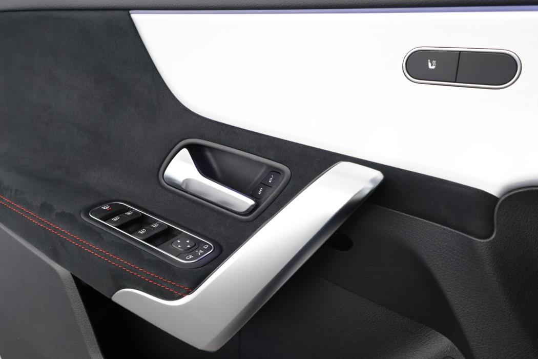 Mercedes-Benz CLA 2022