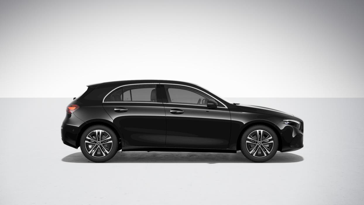 Mercedes-Benz A 2023