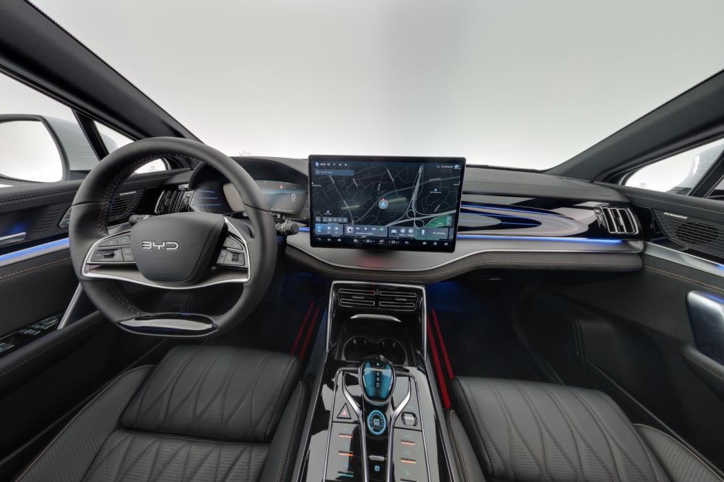 BYD Tang 2025