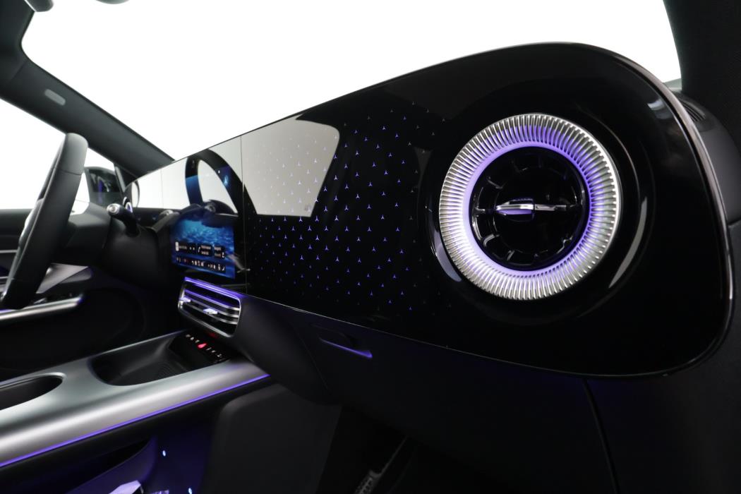 Mercedes-Benz GLB 2026