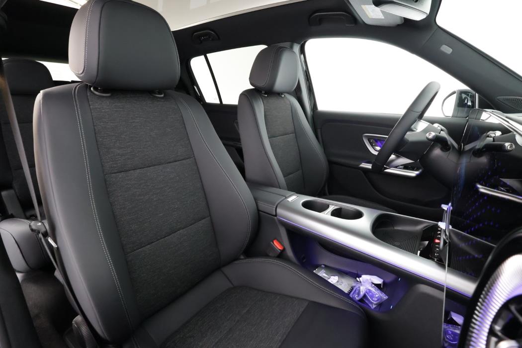 Mercedes-Benz GLB 2026
