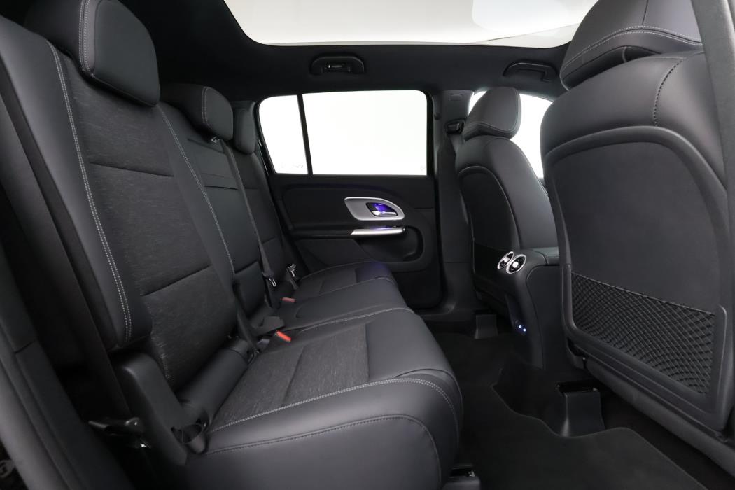 Mercedes-Benz GLB 2026