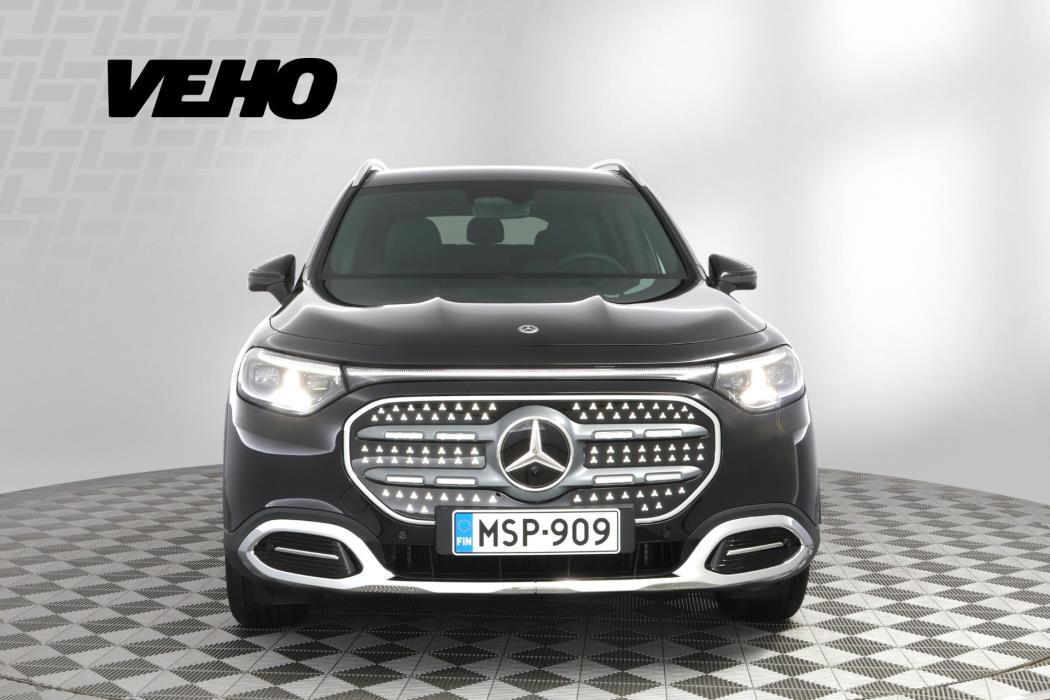 Mercedes-Benz GLB 2026