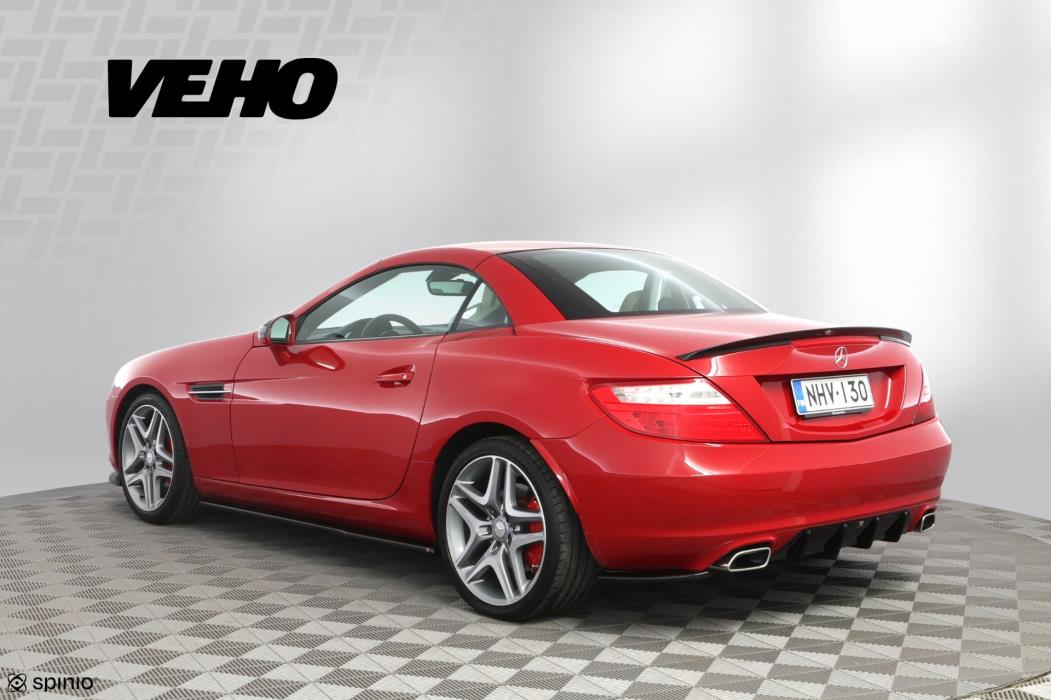 Mercedes-Benz SLK 2011