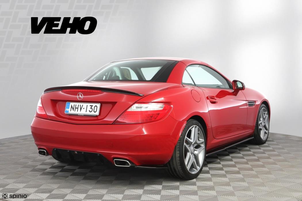 Mercedes-Benz SLK 2011