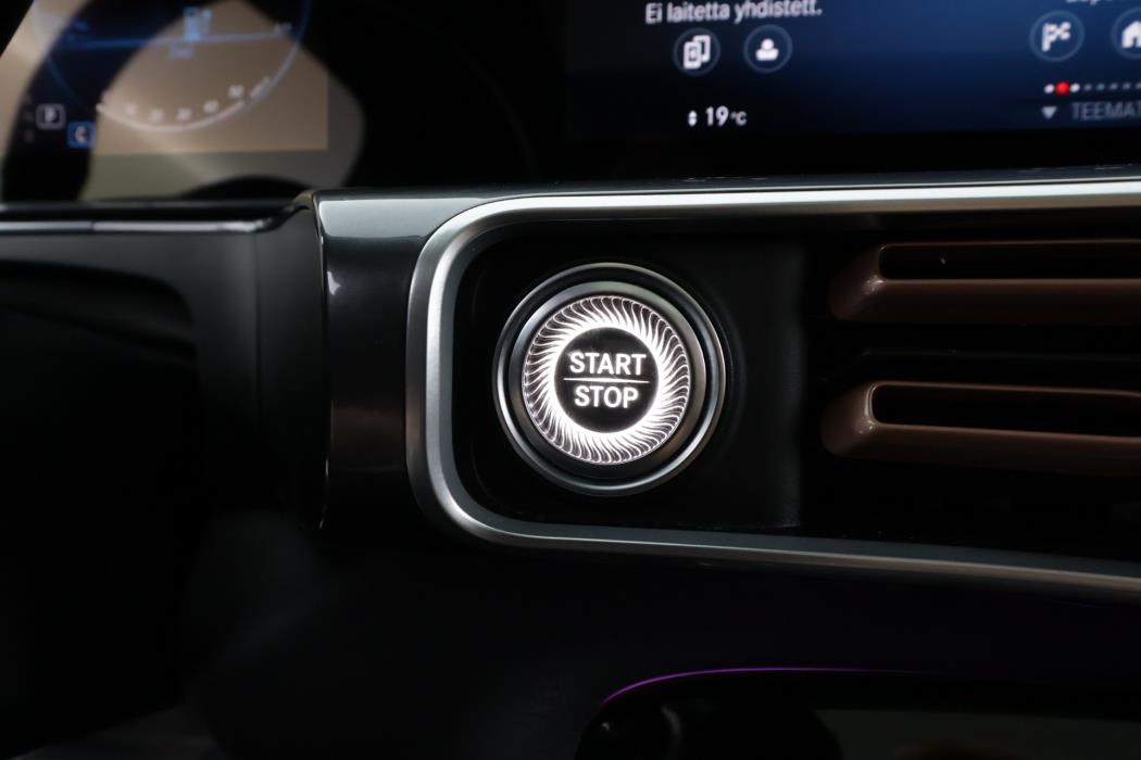 Mercedes-Benz EQC 2023