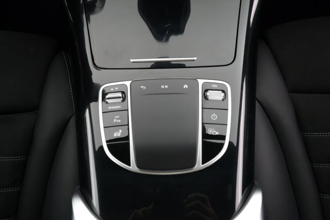 Mercedes-Benz EQC 2023
