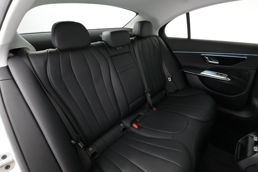 Mercedes-Benz E 2026