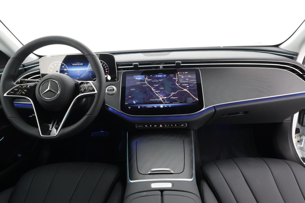 Mercedes-Benz E 2026