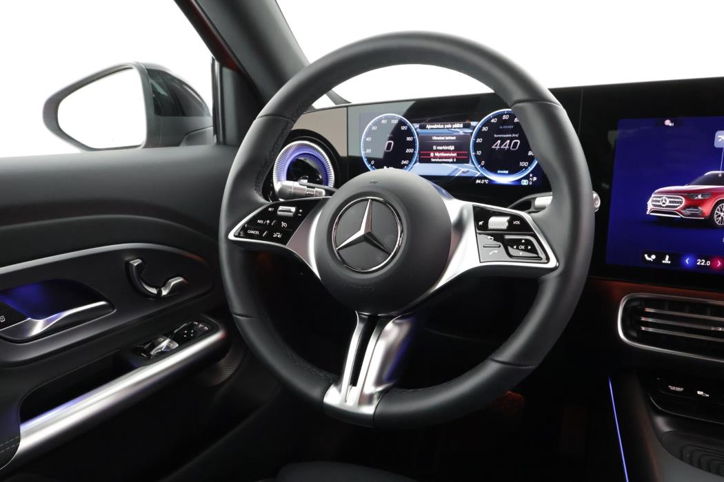 Mercedes-Benz GLB 2026