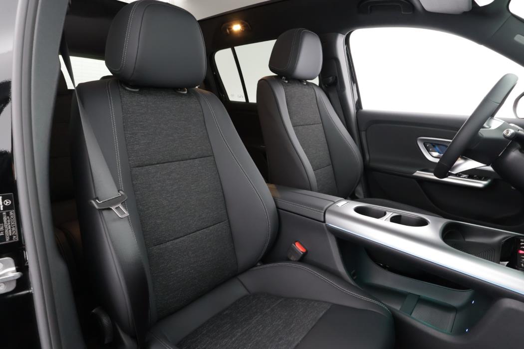 Mercedes-Benz GLB 2026