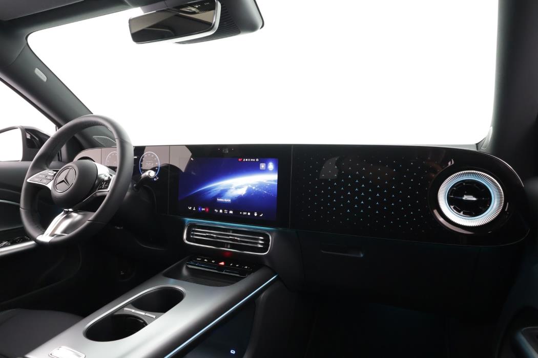 Mercedes-Benz GLB 2026