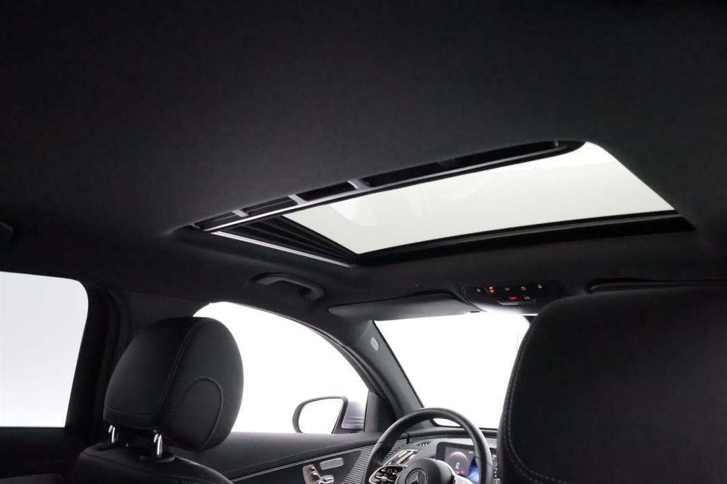 MERCEDES-BENZ EQC 2020