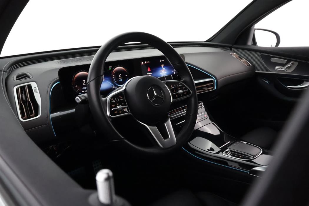 MERCEDES-BENZ EQC 2020