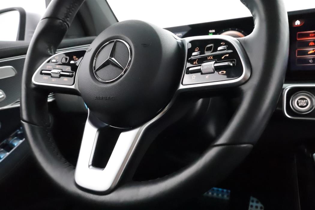 MERCEDES-BENZ EQC 2020