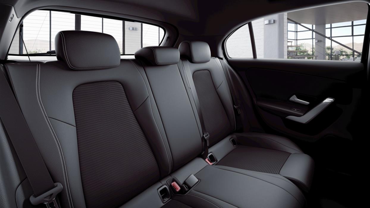 Mercedes-Benz A 2023