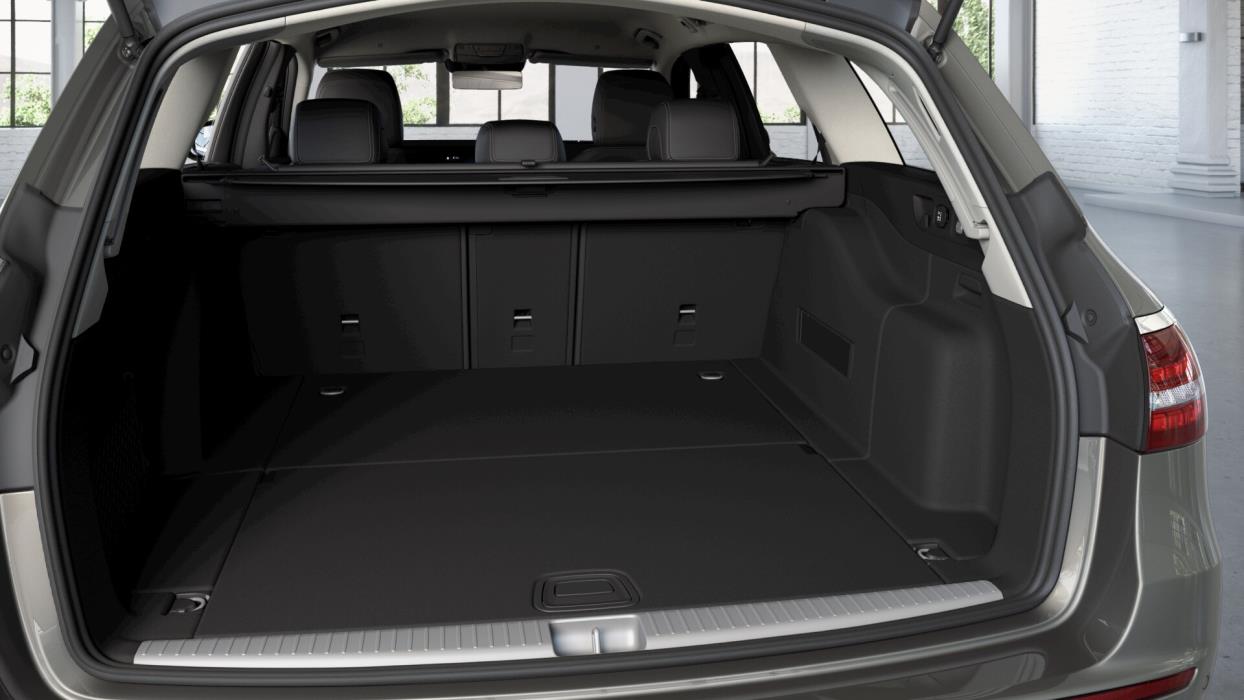 Mercedes-Benz E 2022